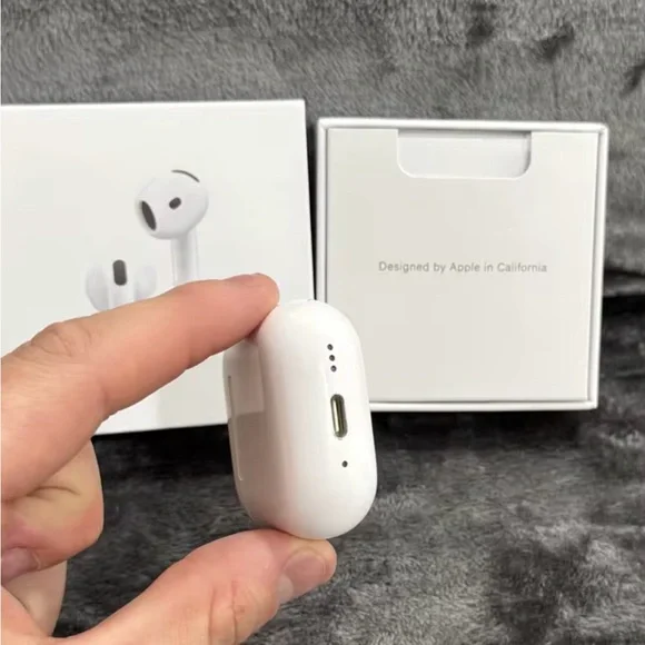 New Sealed Apple 4th Generation Wireless In-Ear Headset (ANC)